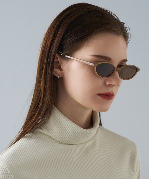NUEF (ヌエフ)の「キャッツアイ型サングラス|カラーレンズ|トレンド|紫外線対策|UVカット|サングラス|NUEF|COLOR SUNGLASSES(サングラス・レディース・ライトブラウン/ブラウン/ブラック/カーキ・FREE)」の22枚目の写真