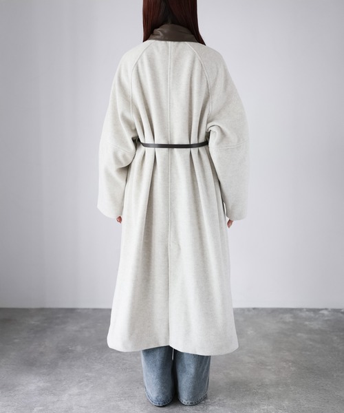 Riberry（リベリー）の「ベルト付き襟フェイクレザーステンカラーコート（ステンカラーコート・レディース・ブラック/チャコールグレー/オートミール/ブラウン・FREE）」の17枚目の写真