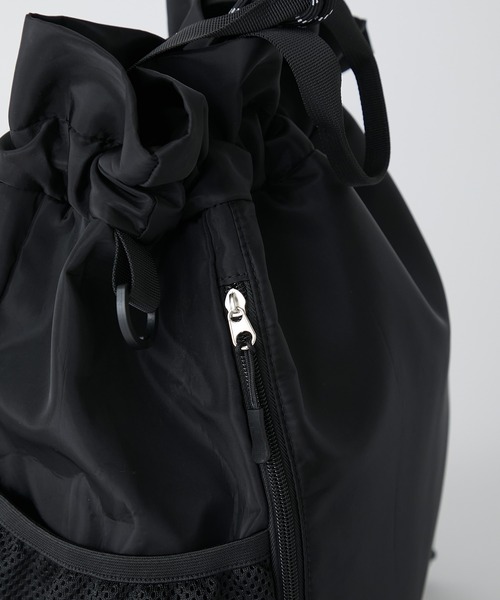 THE CRAFT CREW PRODUCTS（ザクラフトクループロダクツ）の「〈撥水加工〉5WAYドローコード巾着ショルダーバッグ / リュックサック【THE CRAFT CREW PRODUCTS】（バックパック/リュック・レディース・アイボリー/ブラック/ブラウン/グレー・FREE）」の20枚目の写真