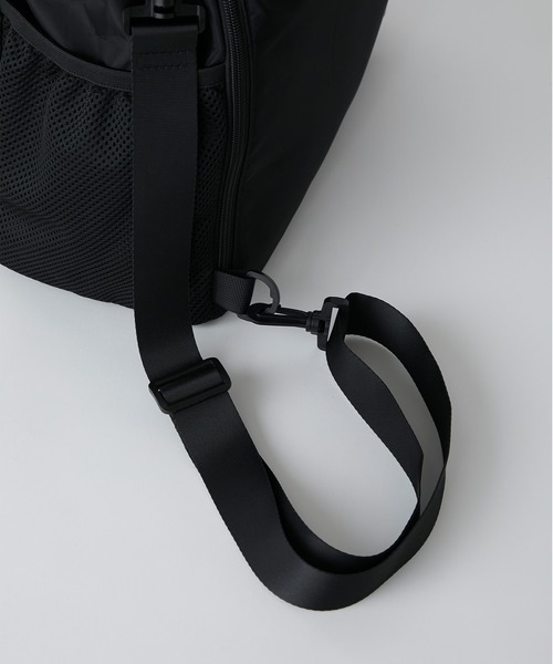 THE CRAFT CREW PRODUCTS(ザクラフトクループロダクツ)の「〈撥水加工〉5WAYドローコード巾着ショルダーバッグ / リュックサック【THE CRAFT CREW PRODUCTS】(バックパック/リュック・レディース・アイボリー/ブラック/ブラウン/グレー・FREE)」の22枚目の写真