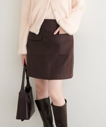 ポケット付き台形スカート