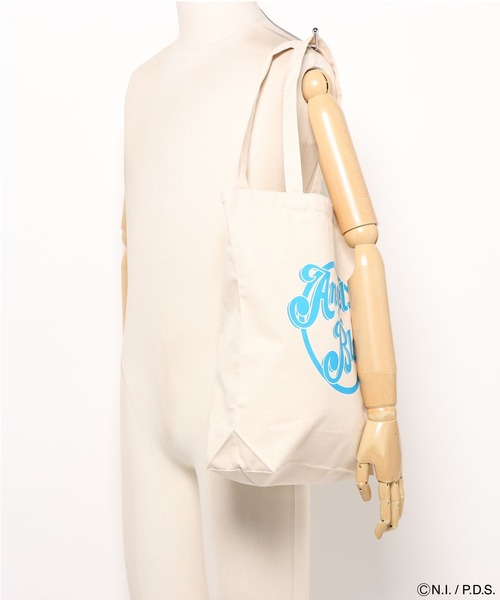 ANGEL BLUE(エンジェルブルー)の「エンジェルブルー トートバッグ 丸ロゴ(トートバッグ・レディース・ブラック系/アイボリー系・ONE SIZE)」の6枚目の写真