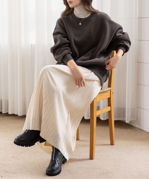 DAY CLOSET（デイ クローゼット）の「【裏起毛/厚手/防寒/マキシ丈】ストンと落ち感。サイドスリットプリーツスカート レディース（スカート・レディース・チャコールグレー/ブラック/アイボリー・M/L）」の9枚目の写真