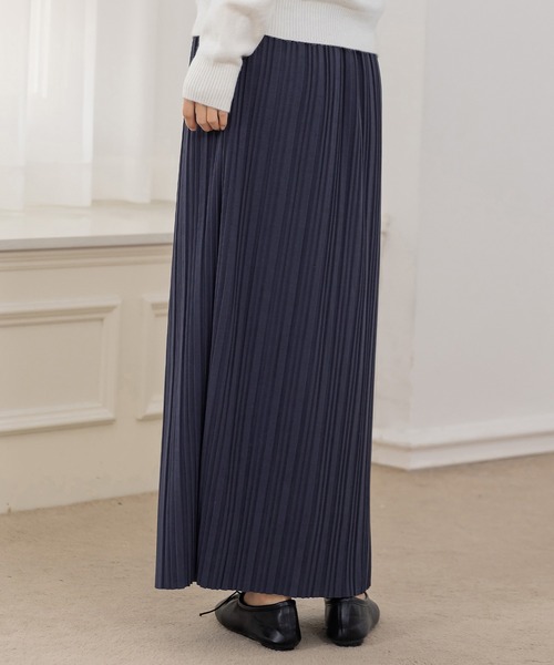 DAY CLOSET（デイ クローゼット）の「【裏起毛/厚手/防寒/マキシ丈】ストンと落ち感。サイドスリットプリーツスカート レディース（スカート・レディース・チャコールグレー/ブラック/アイボリー・M/L）」の19枚目の写真