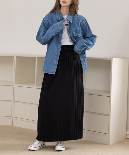 DAY CLOSET（デイ クローゼット）の「【裏起毛/厚手/防寒/マキシ丈】ストンと落ち感。サイドスリットプリーツスカート レディース（スカート・レディース・チャコールグレー/ブラック/アイボリー・M/L）」の13枚目の写真