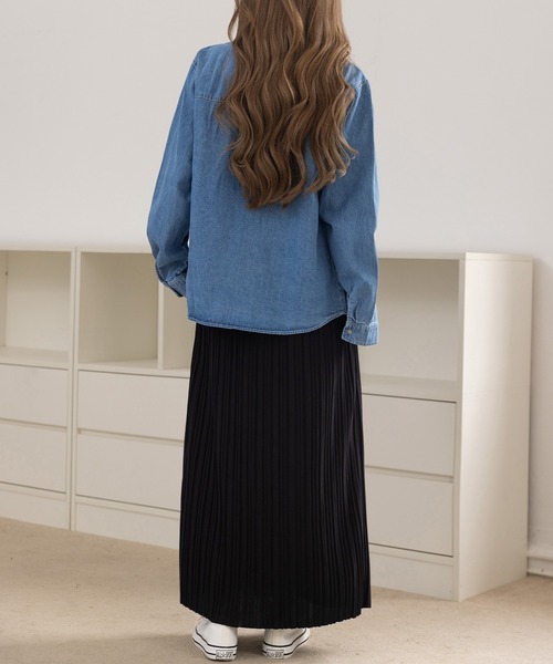 DAY CLOSET（デイ クローゼット）の「【裏起毛/厚手/防寒/マキシ丈】ストンと落ち感。サイドスリットプリーツスカート レディース（スカート・レディース・チャコールグレー/ブラック/アイボリー・M/L）」の15枚目の写真