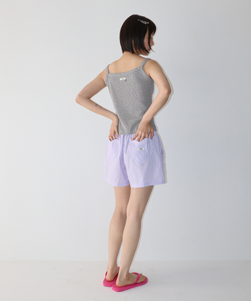 RONRON(ロンロン)の「WALFFLE FLORAL SLEEVELESS GREY(Tシャツ/カットソー・レディース・その他・FREE)」の5枚目の写真