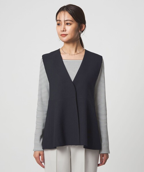 green label relaxing（グリーンレーベルリラクシング）の「［size SHORTあり］fleurie(フルリー) ペプラム ジレ（ベスト・レディース・オフホワイト/ネイビー・FREE/SHORT）」の14枚目の写真