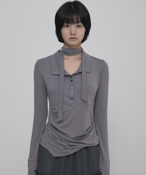 FLAREUP(フレアアップ)の「Asymmetrical Draped Shirt (FL-186_Gray)(ポロシャツ・レディース・グレー・1/2)」の6枚目の写真