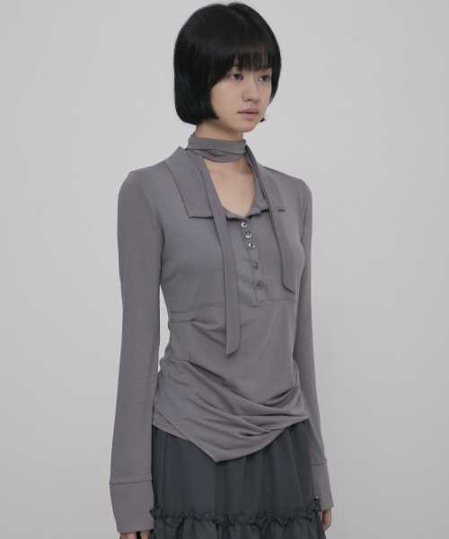 FLAREUP(フレアアップ)の「Asymmetrical Draped Shirt (FL-186_Gray)(ポロシャツ・レディース・グレー・1/2)」の7枚目の写真