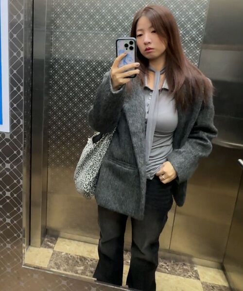 FLAREUP(フレアアップ)の「Asymmetrical Draped Shirt (FL-186_Gray)(ポロシャツ・レディース・グレー・1/2)」の17枚目の写真