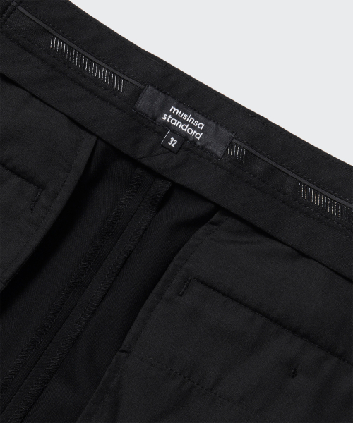 MUSINSA STANDARD（ムシンサスタンダード）の「リアルワイドヒドゥンバンディングスラックス[ブラック]（スラックス・メンズ・その他・40/31/33/26/27/28/29/38/42/36/34/32/30）」の21枚目の写真