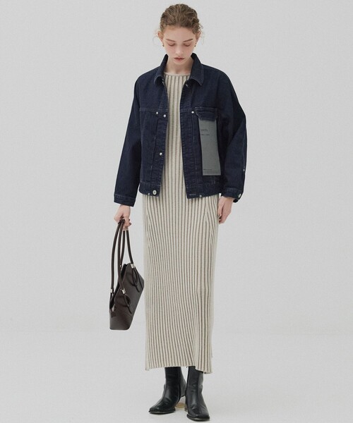 PUBLIC TOKYO(パブリックトウキョウ)の「フレアリブニットワンピース(ワンピース・レディース・ダークグレー/ライトベージュ/マルチ・1/2)」の8枚目の写真