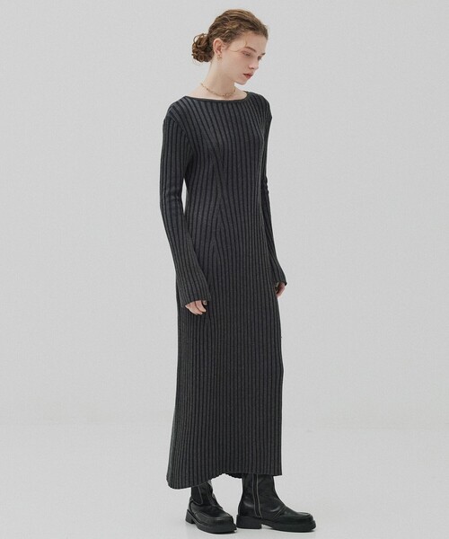 PUBLIC TOKYO（パブリックトウキョウ）の「【残りわずか】フレアリブニットワンピース（ワンピース・レディース・ダークグレー/マルチ/ライトベージュ・1/2）」の20枚目の写真