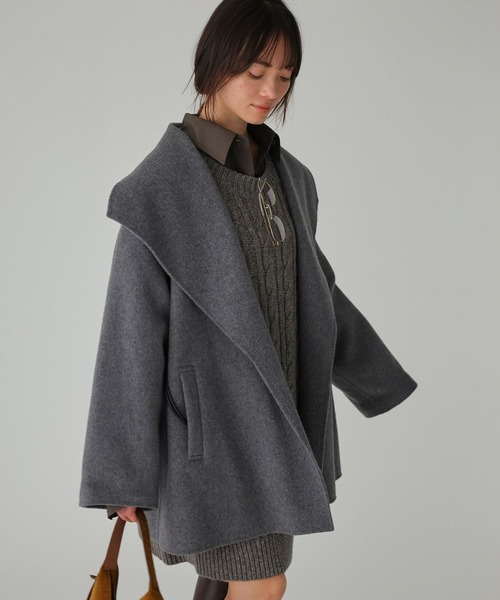 BABYLONE（バビロン）の「ベルト付きリバーショートコート（ピーコート