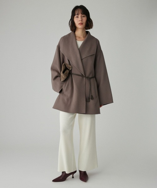 BABYLONE（バビロン）の「ベルト付きリバーショートコート（ピーコート