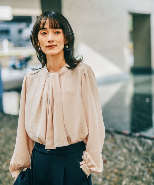 LEPSIM（レプシィム）の「【入卒式／セレモニー】2WAYボウタイブラウス　600998（シャツ/ブラウス・レディース・ライトピンク/ライトブルー/オフホワイト・FREE）」の3枚目の写真