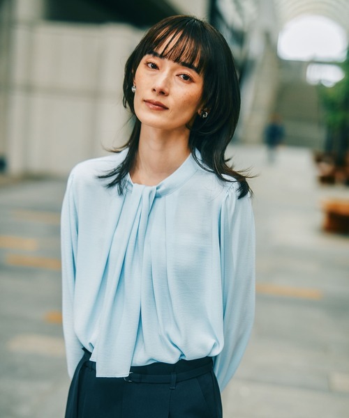 LEPSIM（レプシィム）の「【入卒式／セレモニー】2WAYボウタイブラウス　600998（シャツ/ブラウス・レディース・ライトピンク/ライトブルー/オフホワイト・FREE）」の2枚目の写真