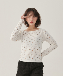 ESCAPEFROM（エスケープフロム）の「Cozy Cat Full Print Slim Fit Boat Neck Long Sleeve Ivory（Tシャツ/カットソー）」