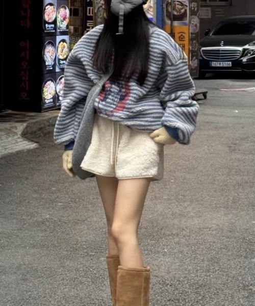 Ritzy(リッツィー)の「モコモコ ショートパンツ(その他パンツ・レディース・キャメル/グレー/ホワイト/ブラック・M/L)」の1枚目の写真