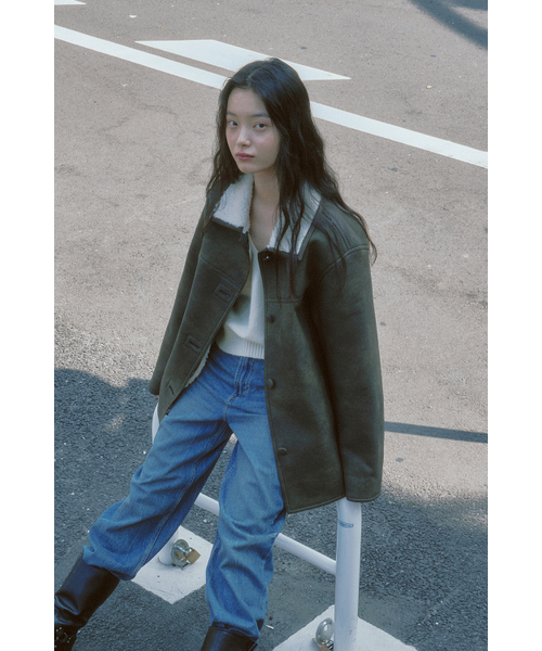 AFTERHOURS(アフターアワーズ)の「WOOL SHEARLING MUSTANG JACKET (KHAKI-BLACK)(ムートンコート・レディース・カーキ・FREE)」の6枚目の写真