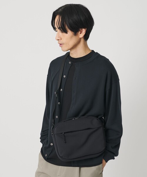 BEAUTY&YOUTH UNITED ARROWS（ビューティーアンドユースユナイテッドアローズ）の「小松マテーレ キューブ ショルダー バッグ ミディアム（ショルダーバッグ・メンズ・ブラック・FREE）」の16枚目の写真