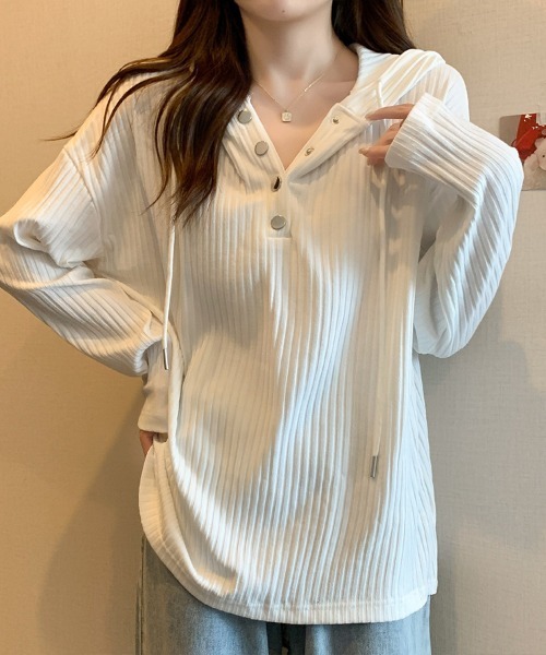 Flugge(フラッジー)の「ハーフボタンフーディーカットソー(Tシャツ/カットソー・レディース・ブラック/ホワイト・LARGE/MEDIUM)」の15枚目の写真