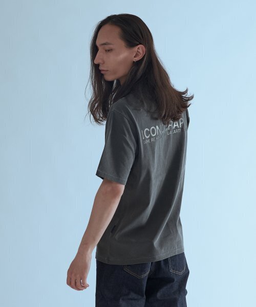 ICONOGRAPHY(アイコノグラフィー)の「PIGMENT PROTOTYPE BK(Tシャツ/カットソー・メンズ・ブラック・LARGE/MEDIUM)」の3枚目の写真