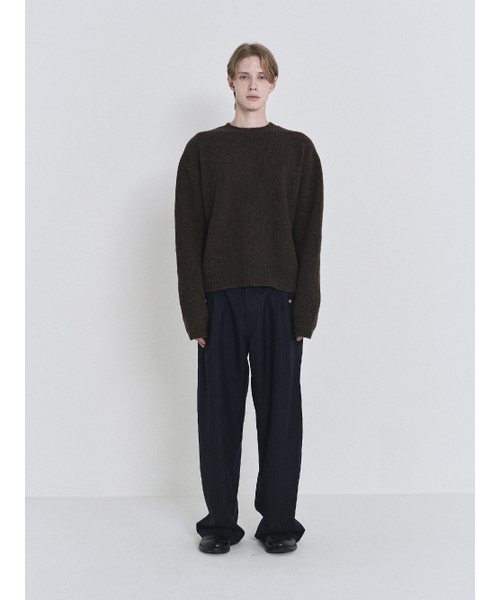 POKER FACE（ポーカーフェイス）の「COMFORT ROUND NECK KINT DEEP BROWN（ニット/セーター・レディース・ダークブラウン・48）」の3枚目の写真