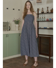 AVANT-G（アバン）の「Floral Pattern Sleeveless Dress - NAVY（ワンピース）」