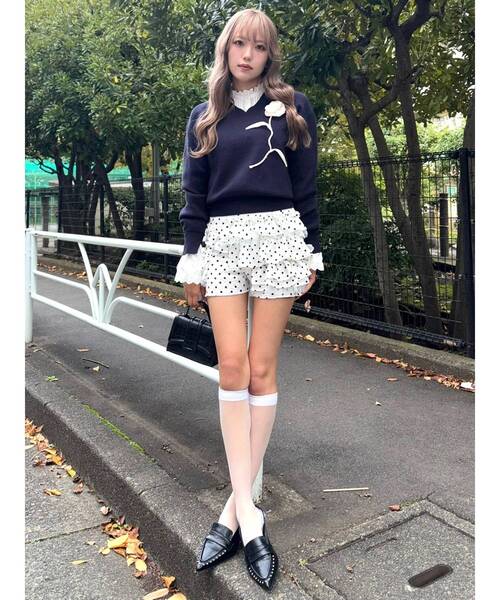 CALNAMUR(カルナムール)の「ドットティアードパンツ(その他パンツ・レディース・ホワイト/ブラック・SMALL/MEDIUM)」の10枚目の写真