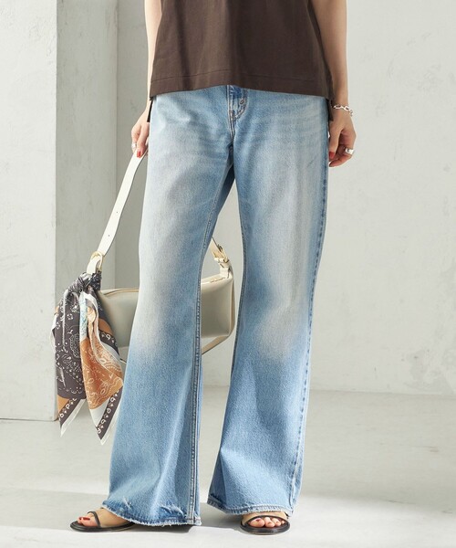 Levi's（リーバイス）の「Levi’s: LOOSE BOOT（デニムパンツ・レディース・ライトブルー・LARGE/MEDIUM/SMALL）」の8枚目の写真