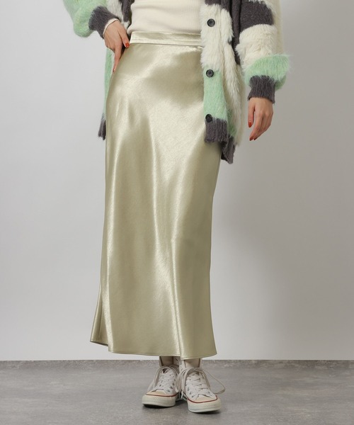 LAKOLE（ラコレ）の「ヴィンテージサテンスカート / 637702（スカート・レディース・ブラック/ライトグリーン/グレー・MEDIUM/LARGE）」の3枚目の写真