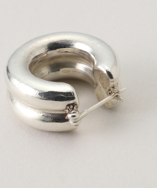 FRAMeWORK（フレームワーク）の「GIGI/ジジ luna double earrings（ピアス（両耳用）・レディース・シルバー・FREE）」の2枚目の写真