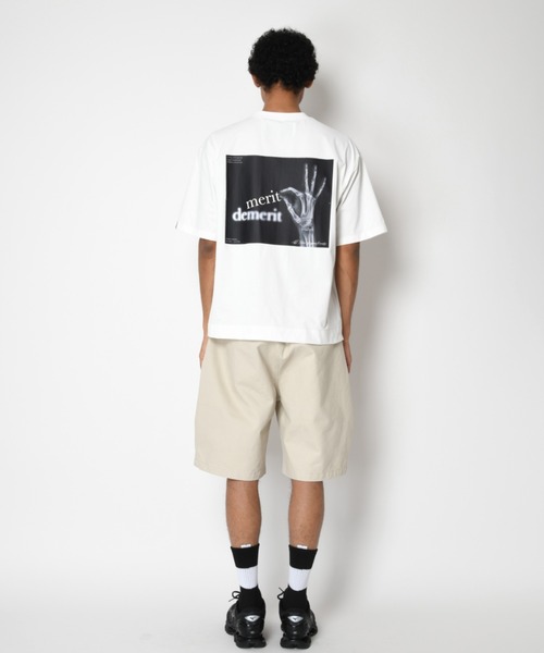SUPERTHANKS（スーパーサンクス）の「【吸水速乾・接触冷感・抗菌防臭】バックプリントTシャツ[merit] Functional S/S T-shirt（Tシャツ/カットソー・メンズ・ベージュ/ブラック/ホワイト/チャコールグレー・L/M/S）」の20枚目の写真