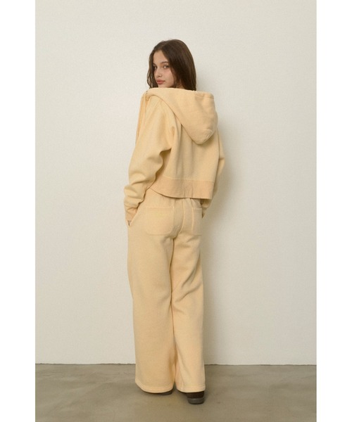 ALEXIA STAM（アリシアスタン）の「Wellness Logo Sweat Pants /ウェルネス ロゴスウェットパンツ（スウェットパンツ・レディース・グレー/イエロー/ピンク・S/M）」の22枚目の写真