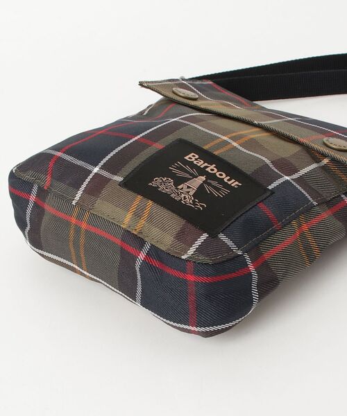 Barbour（バブアー）の「Torridonタータン クロスボディバッグ（ショルダーバッグ・メンズ・グリーン・ONE SIZE）」の11枚目の写真