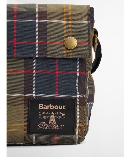 Barbour（バブアー）の「Torridonタータン クロスボディバッグ（ショルダーバッグ・メンズ・グリーン・ONE SIZE）」の6枚目の写真