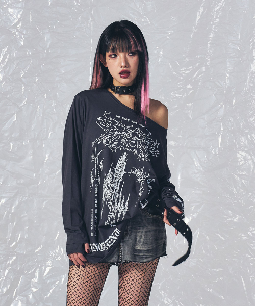 SCHISM INDUCING(スキズムインデューシング)の「EMO OFF SHOULDER LS TEE CHARCOAL(Tシャツ/カットソー・レディース・その他・FREE)」の13枚目の写真