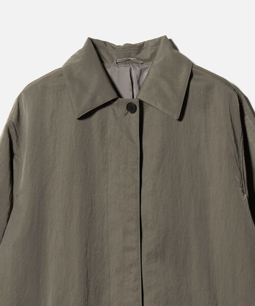 BEAUTY&YOUTH UNITED ARROWS（ビューティーアンドユースユナイテッドアローズ）の「ナイロン ステンカラーコート（ステンカラーコート・レディース・ベージュ/ダークグレー・M/S）」の4枚目の写真