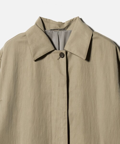 BEAUTY&YOUTH UNITED ARROWS（ビューティーアンドユースユナイテッドアローズ）の「ナイロン ステンカラーコート（ステンカラーコート・レディース・ベージュ/ダークグレー・M/S）」の12枚目の写真