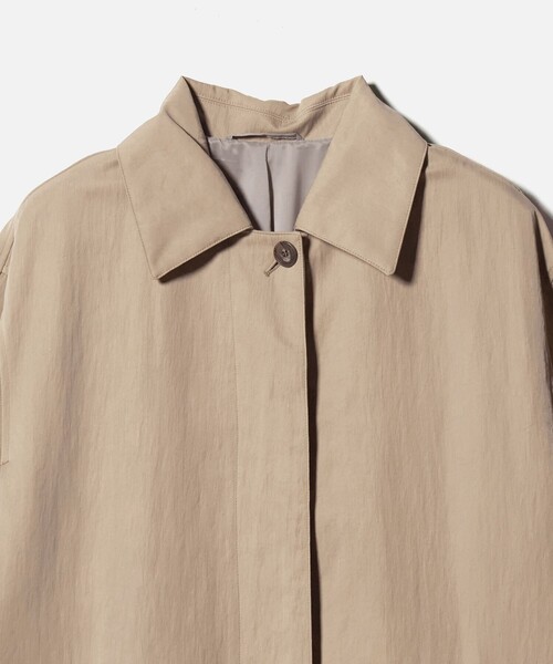 BEAUTY&YOUTH UNITED ARROWS（ビューティーアンドユースユナイテッドアローズ）の「ナイロン ステンカラーコート（ステンカラーコート・レディース・ベージュ/ダークグレー・M/S）」の9枚目の写真