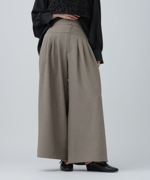 LEPSIM（レプシィム）の「メニータックワイドパンツ　638797（その他パンツ・レディース・ベージュ系その他/ブラック・FREE）」の2枚目の写真