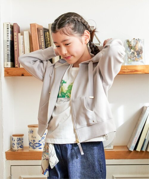 ikka（イッカ）の「【親子コーデ】ダンボール裾レイヤージップパーカー（120~160cm）（パーカー・キッズ・ベージュ/チャコール・XL/L/M/S）」の18枚目の写真