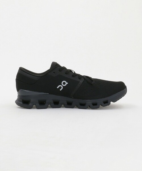 On(オン)の「<On>Cloud X 4 106/クラウド エックス 4/スニーカー(スニーカー・メンズ・ブラック・26.5cm/27.5cm/28cm/29cm/27cm/26cm/28.5cm)」の4枚目の写真
