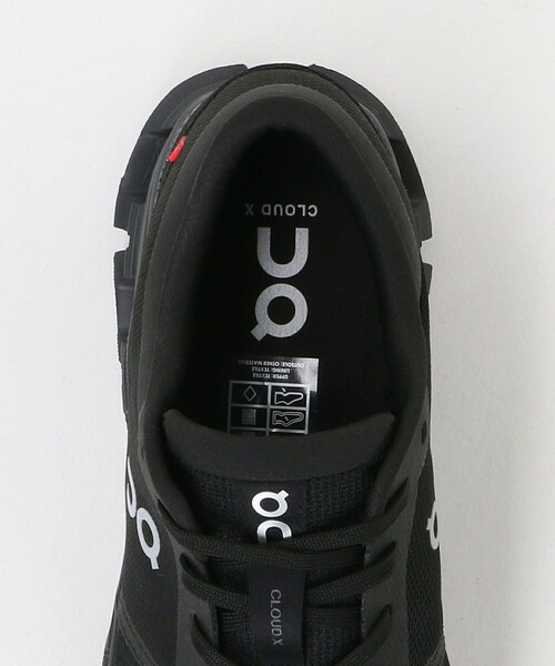 On(オン)の「<On>Cloud X 4 106/クラウド エックス 4/スニーカー(スニーカー・メンズ・ブラック・26.5cm/27.5cm/28cm/29cm/27cm/26cm/28.5cm)」の7枚目の写真