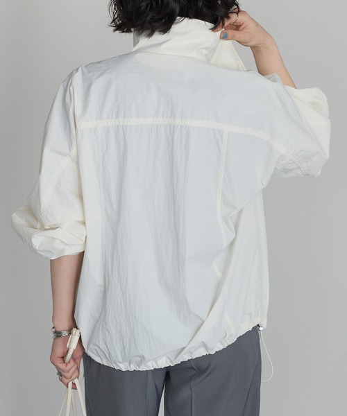 r.（アールドット）の「スタンドカラー　ブルゾン（ブルゾン・レディース・ブラック/ホワイト/ベージュ・FREE）」の9枚目の写真