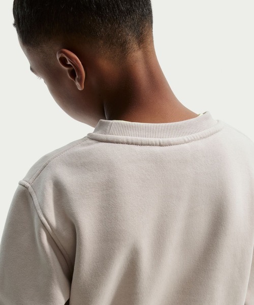 NIKE(ナイキ)の「ナイキ NIKE ナイキ YTH NSW クラブ LBR フリース L/S クルー(スウェット・キッズ・サンドグレー/ペールイエロー/ネイビー・130cm/140cm/150cm/160cm)」の6枚目の写真