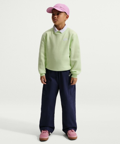NIKE(ナイキ)の「ナイキ NIKE ナイキ YTH NSW クラブ LBR フリース L/S クルー(スウェット・キッズ・サンドグレー/ペールイエロー/ネイビー・130cm/140cm/150cm/160cm)」の20枚目の写真