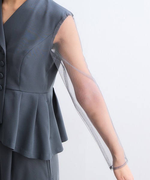 Callarus(カラルス)の「アシメテーラードデザインブラウス+チュールレイヤードデザインパンツセットアップドレス〔Callarus〕(パンツドレス・レディース・ブラウン/チャコール/ブラック・M/L/LL/3L)」の10枚目の写真